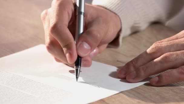 remplir le formulaire de contrat mansm mains signature contrat - Séquence, vidéo
