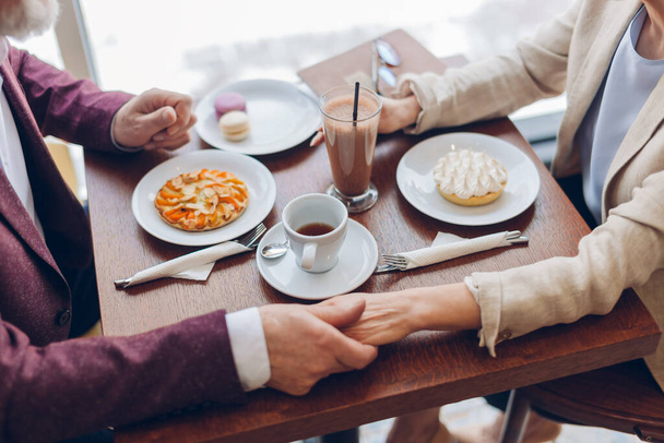 two people having breakfast in the morning in the coffee shop - Foto, Imagen