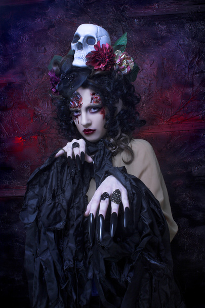 Dark Witch. - Фото, изображение