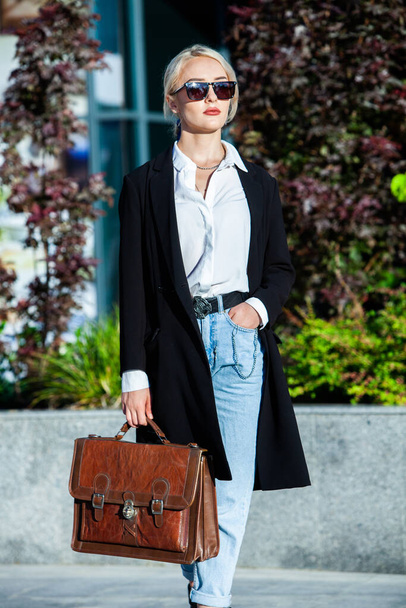 Portrait Of Successful Business Woman. Blonde european girl. Russian business lady. Hipster girl outfits. - Foto, Imagen