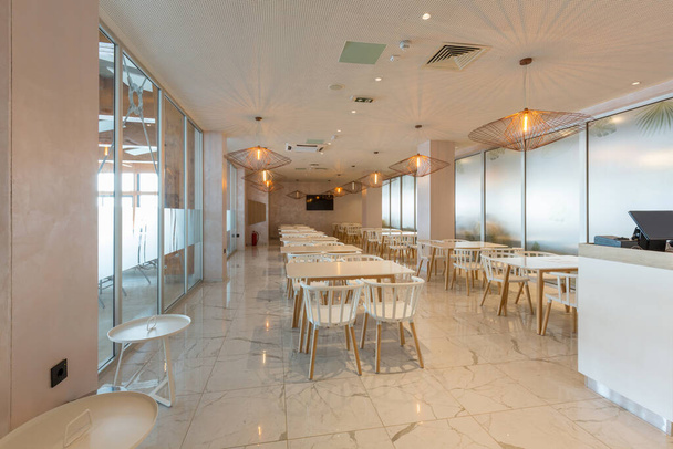 Interior of a empty hotel restaurant - Foto, Bild