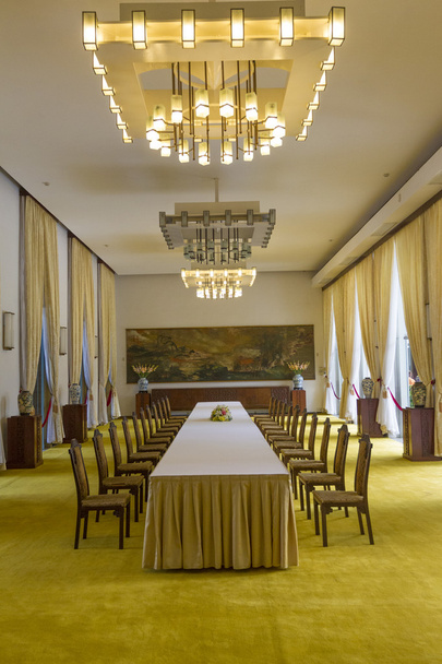 Sala de reuniones en el Palacio de la Reunificación
 - Foto, imagen