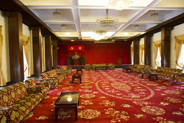 Sala de reuniões no Palácio da Reunificação
 - Foto, Imagem