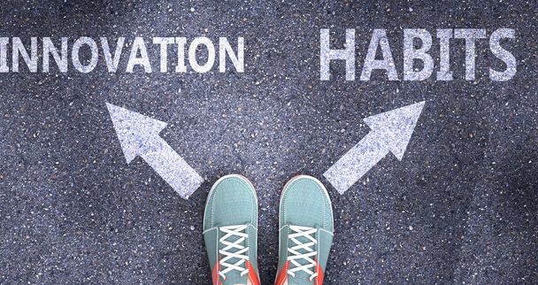 Innovación y hábitos como opciones diferentes en la vida - representado como palabras Innovación, hábitos en un camino para simbolizar la toma de decisiones y elegir entre innovación o hábitos como una opción, ilustración 3d - Foto, Imagen