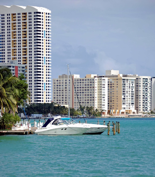 Miami Beach Condos and a Cabin Criser on Biscayne Bay - Photo, Image