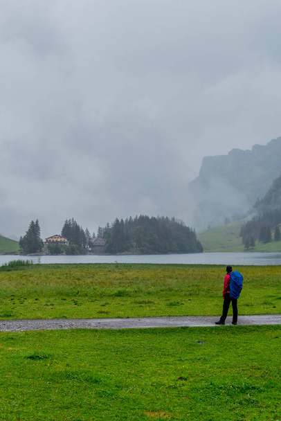Gyönyörű felfedező túra az Appenzell-hegységben Svájcban. - Appenzell / Alpstein / Svájc - Fotó, kép