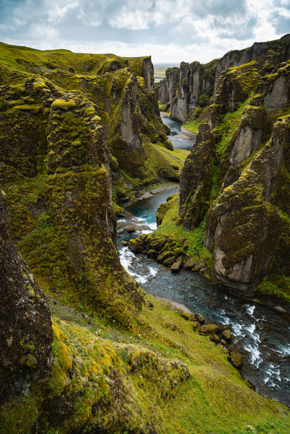 Fjarrgljfur, Mossy Icelandic Canyon - Photo, Image