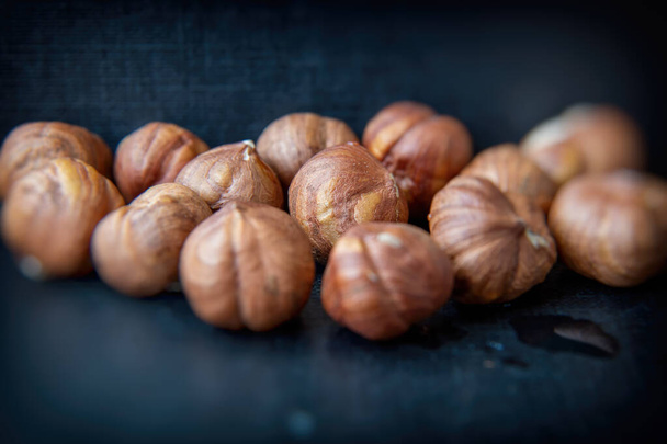 a lot of hazelnuts close up - Foto, Imagen