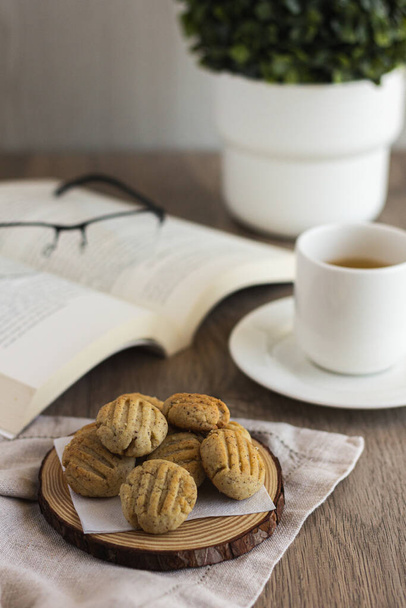 Печенье с миндальным и ореховым маслом - Фото, изображение