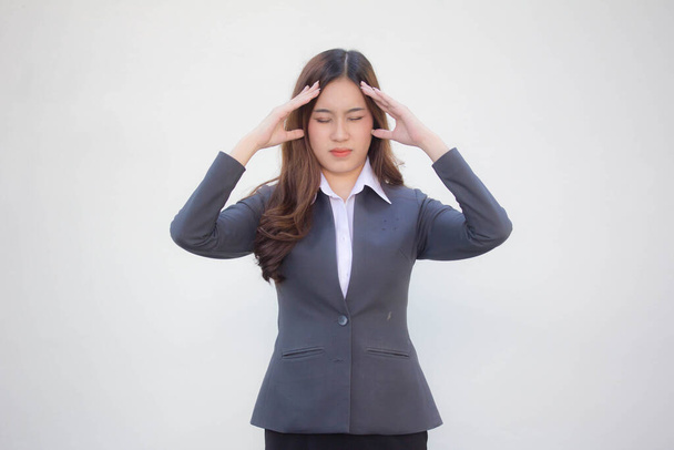 portrait of thai adult office girl headache - Zdjęcie, obraz