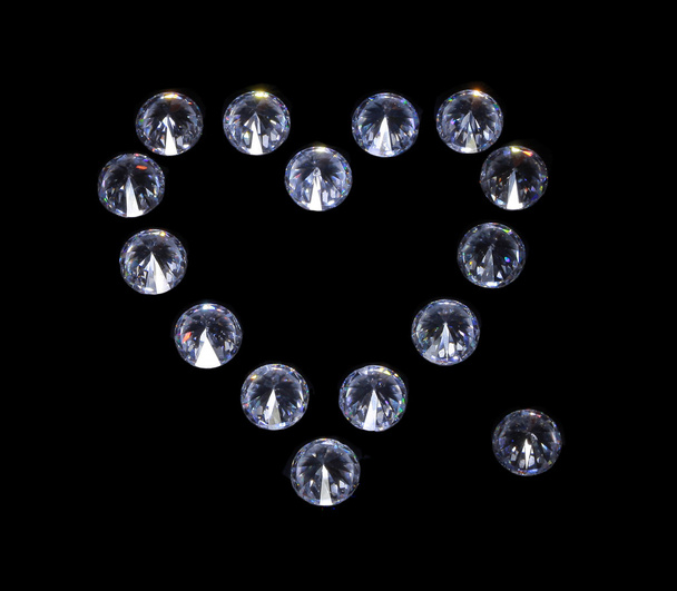 Corazón de Cristal. Fianitas redondas sobre espejo negro
 - Foto, imagen