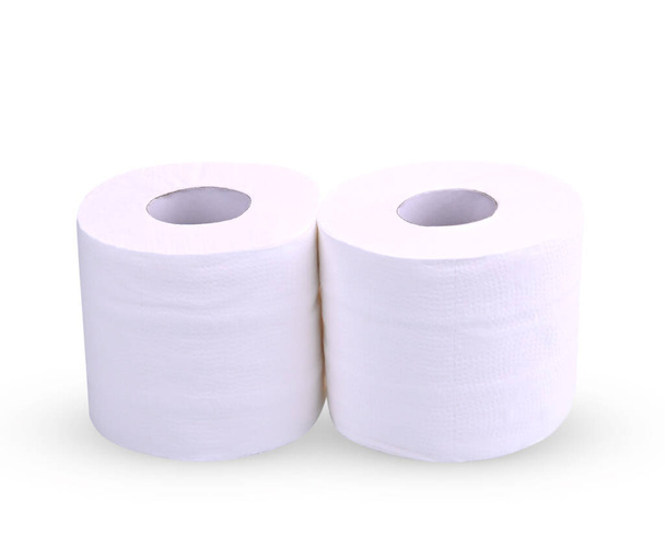 Toaletní papír role izolované na bílém pozadí; dvě role hedvábného papíru pro čisté. - Fotografie, Obrázek