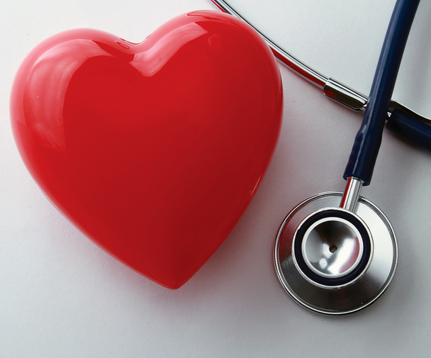 A heart with a stethoscope - Foto, immagini