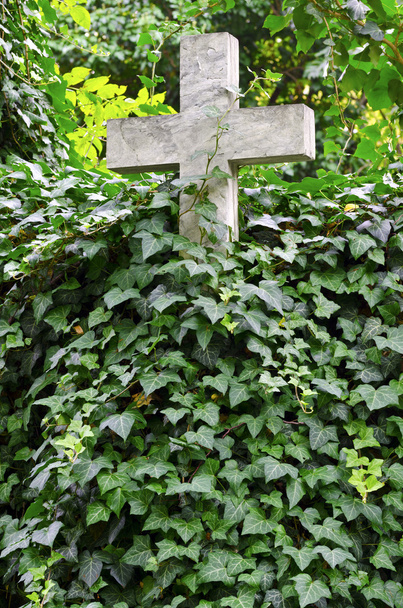 kamienny krzyż - Zdjęcie, obraz