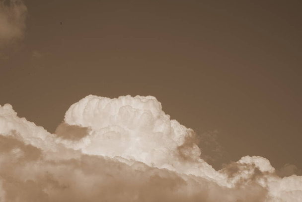  облака в небе - Фото, изображение