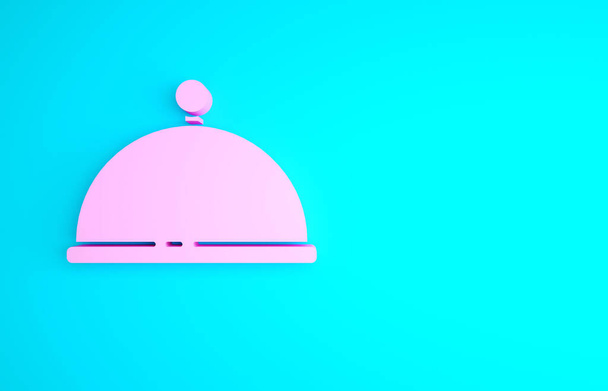 Rosa Cubierto con una bandeja de alimentos icono aislado sobre fondo azul. Bandeja y tapa. Restaurante cloche con tapa. Símbolo de utensilios de cocina. Concepto minimalista. 3D ilustración 3D render. - Foto, Imagen