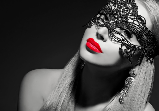 classy lady with red lips - Valokuva, kuva