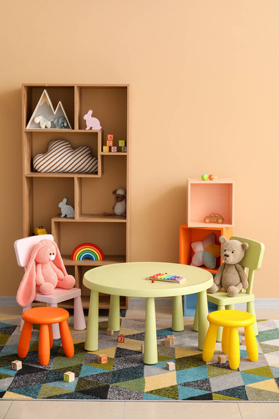 Интерьер современной игровой комнаты в детском саду - Фото, изображение