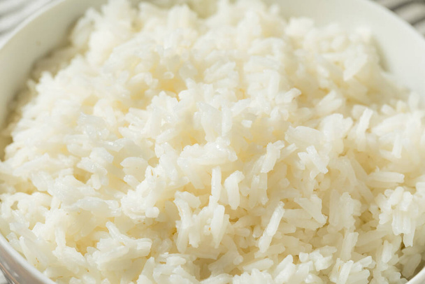 Homemade Cooked Steamed White Rice in a Bowl - Foto, immagini