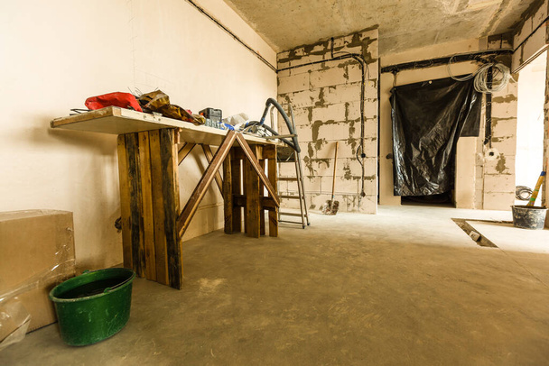 Renovation concept - room during restoration - Фото, зображення
