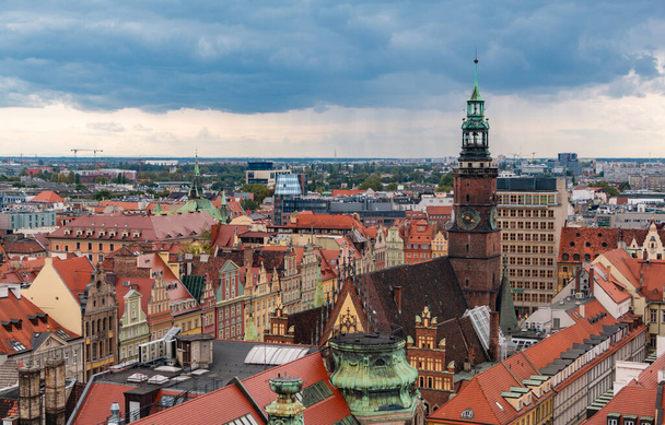 Een foto van Wroclaw 's Market Square gezien van bovenaf. - Foto, afbeelding