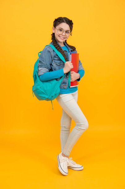 Student girl goes classes for gifted children, formal education concept - Fotoğraf, Görsel