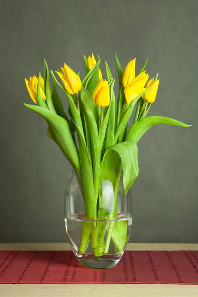 vase with tulips - Foto, Bild