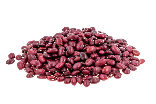 Červené fazole izolované na bílém pozadí - Fotografie, Obrázek