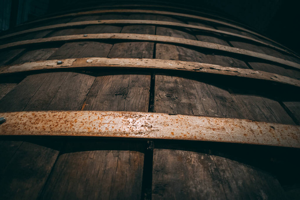 Hikaye ve alıntılarla dolu bira fıçıları - Fotoğraf, Görsel