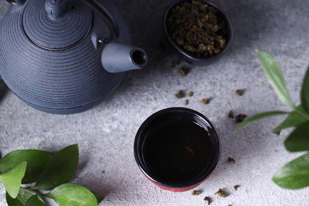зеленый чай в традиционной церемонии восточных блюд - Фото, изображение