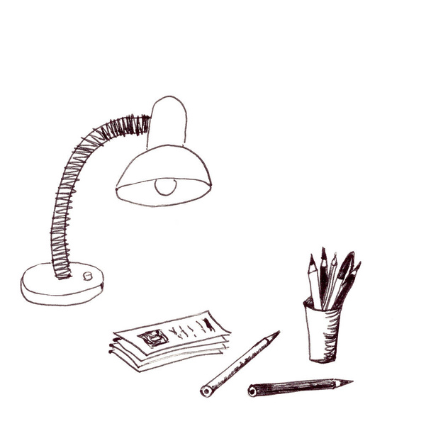 テーブルランプと筆記用具を学校に戻りグラフィック・ブラック・ホワイト・ドローイング。高品質のイラスト - 写真・画像