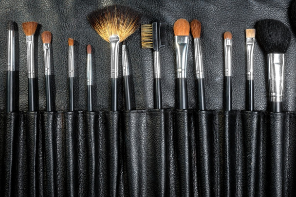 Makeup Tools in a leather case - Foto, afbeelding