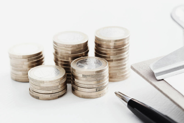 Finance, money. Coins on the table - Zdjęcie, obraz