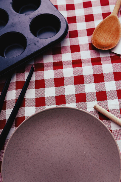Cozinhar, cozinha. Utensílio de cozinha na mesa - Foto, Imagem