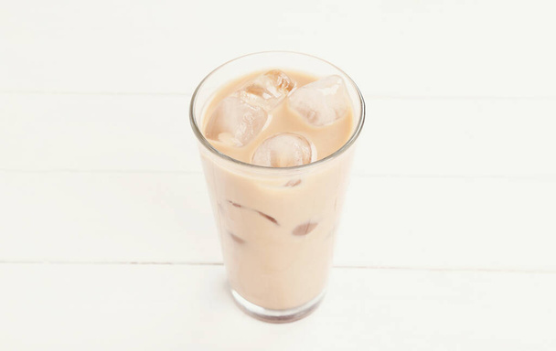Coffee, drink. Ice latte on the table - Foto, Imagen