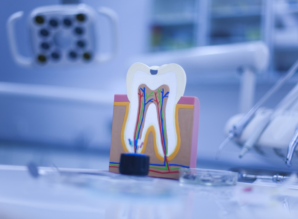 Ferramentas dentárias
 - Foto, Imagem