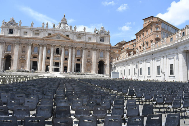 View of the main square in Vatican, Italy - Φωτογραφία, εικόνα