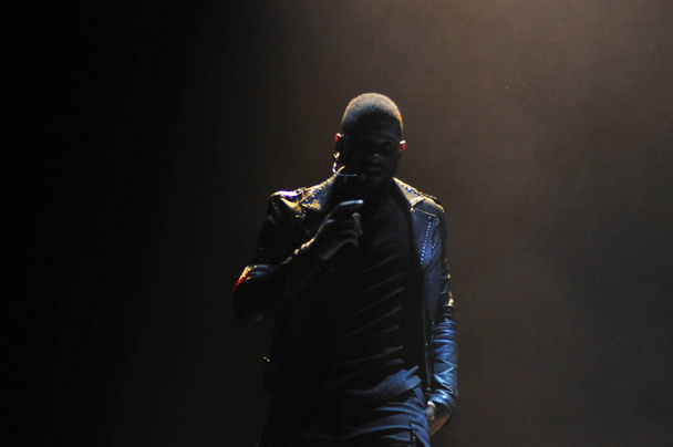 R&B Singer Usher performs at the Amway Center in Orlando Florida on December 12, 2015.  - Zdjęcie, obraz