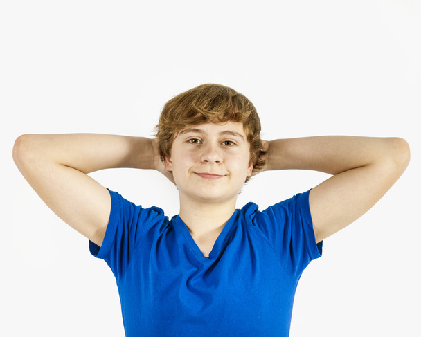 красивый подросток в голубой рубашке
 - Фото, изображение