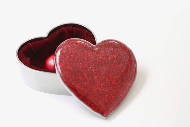 Heart shaped gift box on white background - 写真・画像