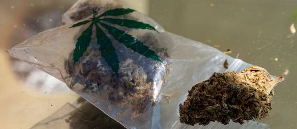 Панорама марихуаны в сумке - Фото, изображение