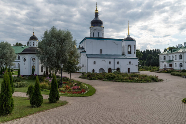 Spaso-Elizarovsky convent. The monastery was founded by Saint Eleazar (1386-1481). Elizarovo, Pskov District, Russia - Fotografie, Obrázek
