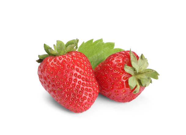 Fresh ripe red strawberries isolated on white - Valokuva, kuva