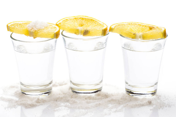 Tequila s citronem a solí - Fotografie, Obrázek