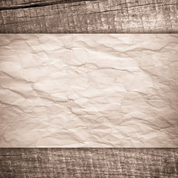 altes Papier auf Holzgrund - Foto, Bild