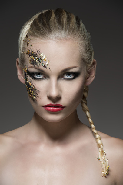girl with original make-up - Fotografie, Obrázek