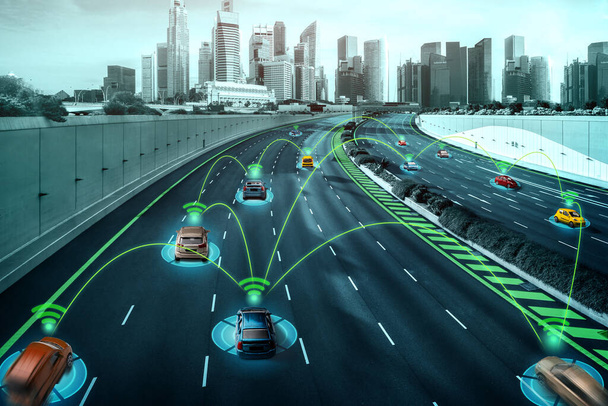 Concept de système de capteur de voiture autonome pour la sécurité du contrôle de voiture en mode sans conducteur. Futur régulateur de vitesse adaptatif détectant véhicule et piétons à proximité. Technologie de transport intelligente . - Photo, image