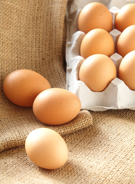 καφετιά αυγά - Φωτογραφία, εικόνα