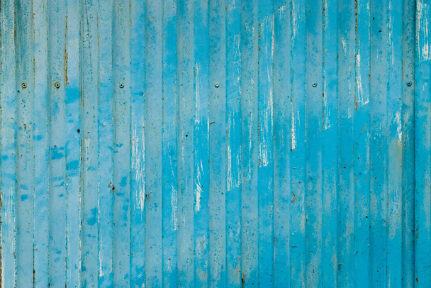металеві двері в мальовничому селі Еспасанте (Іспанія).. - Фото, зображення