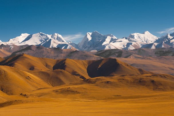 Terreno montagnoso Himalaya Confine Nepal Tibet
 - Foto, immagini